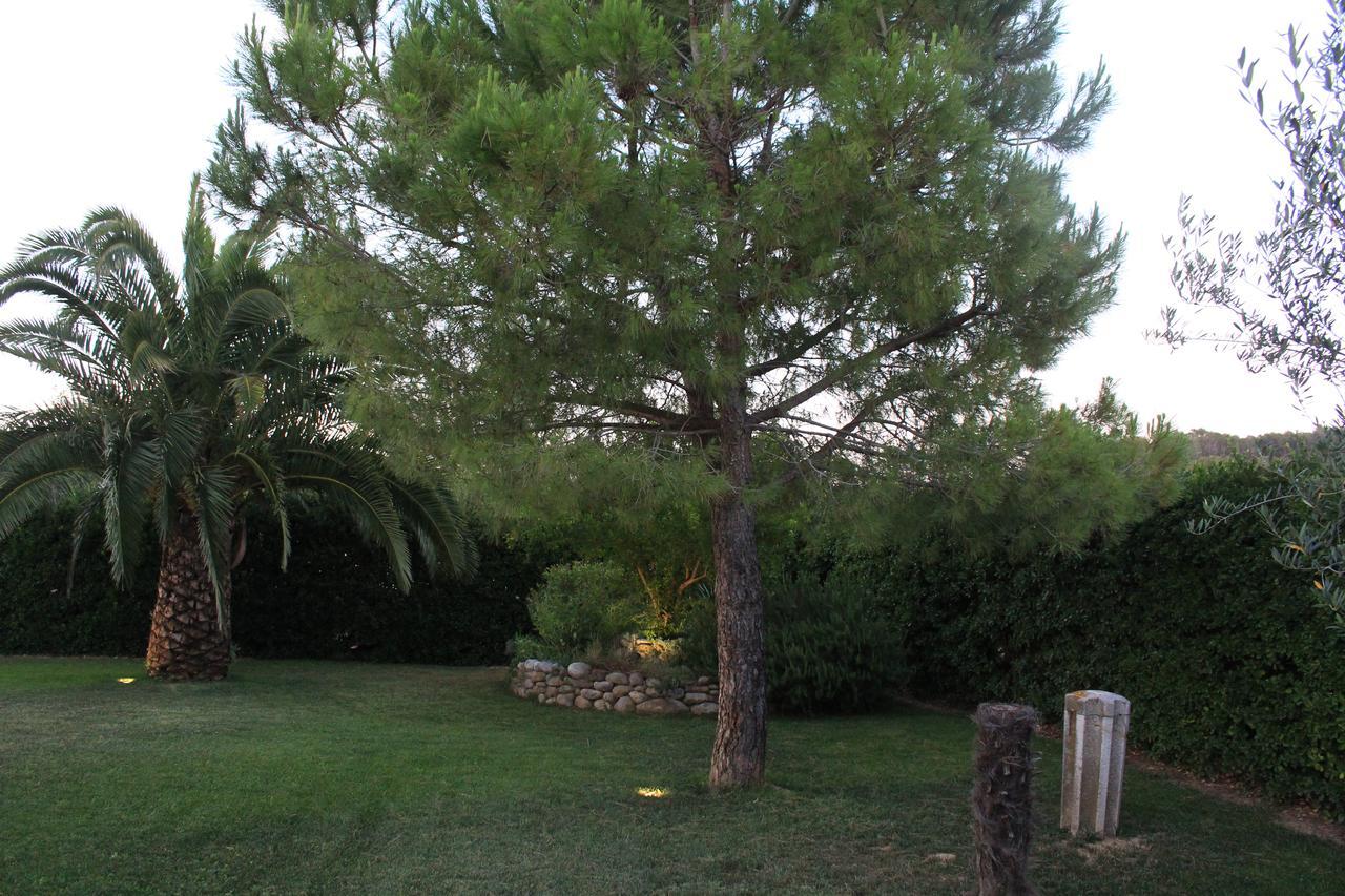 Can Quilis Pension Pontos Buitenkant foto